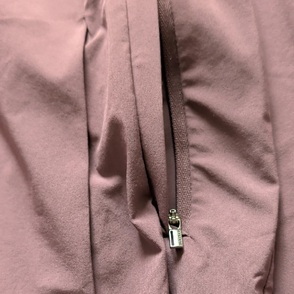 Athleta Brooklyn Heights Pleated Wide Leg Damask Mauve EUC - Picture 4 of 7